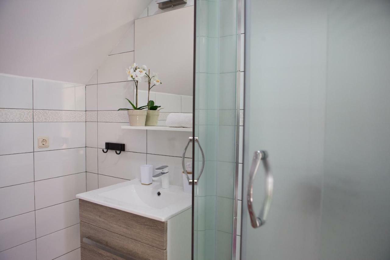 Apartment Kalimero Otocac Ngoại thất bức ảnh
